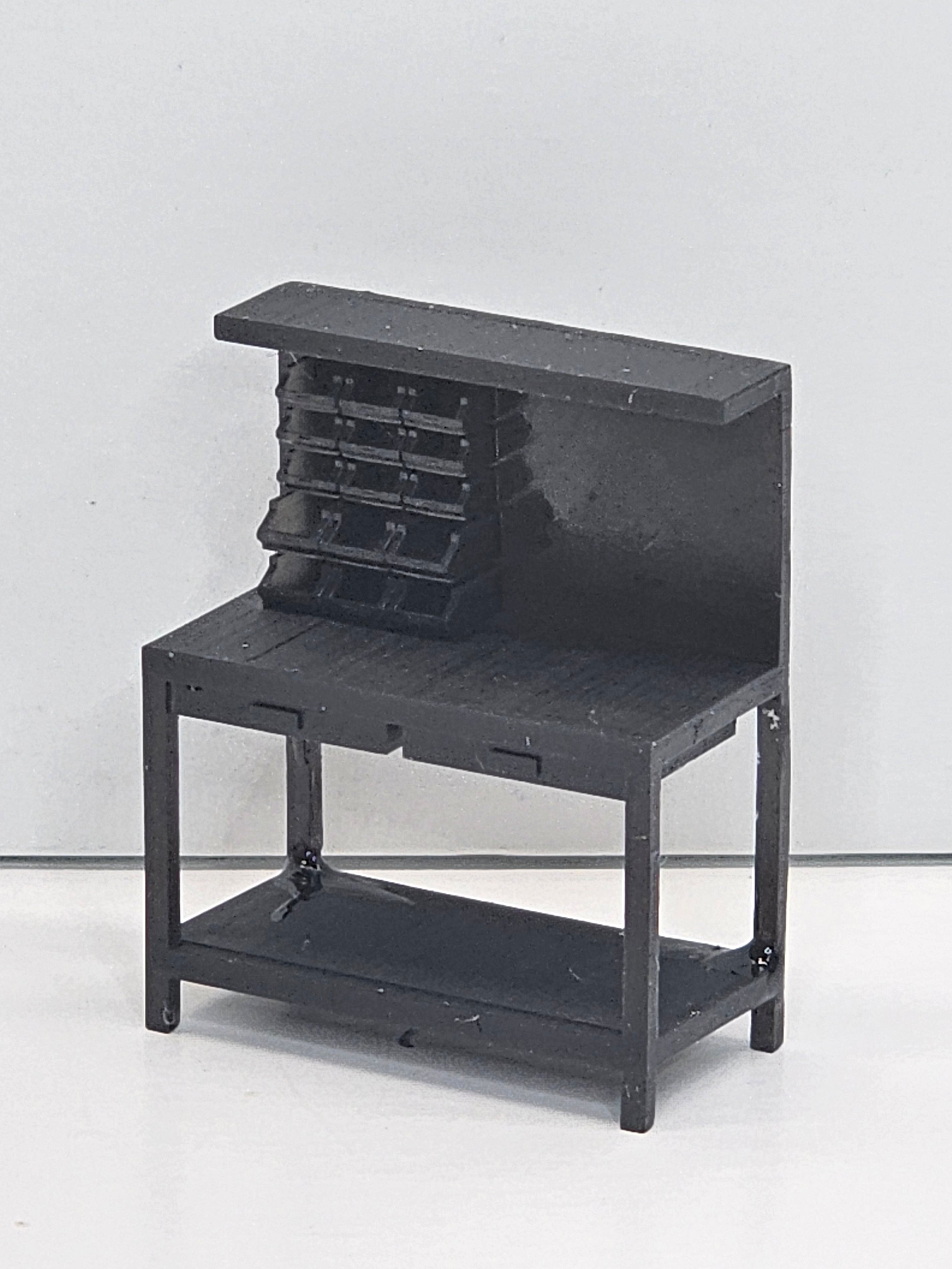 Sm Work Bench With Tubs