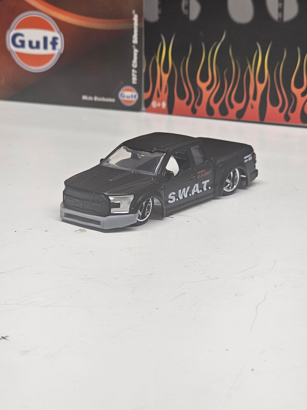 Jada Just Trucks 2017 Ford Raptor F150 Slammed Base