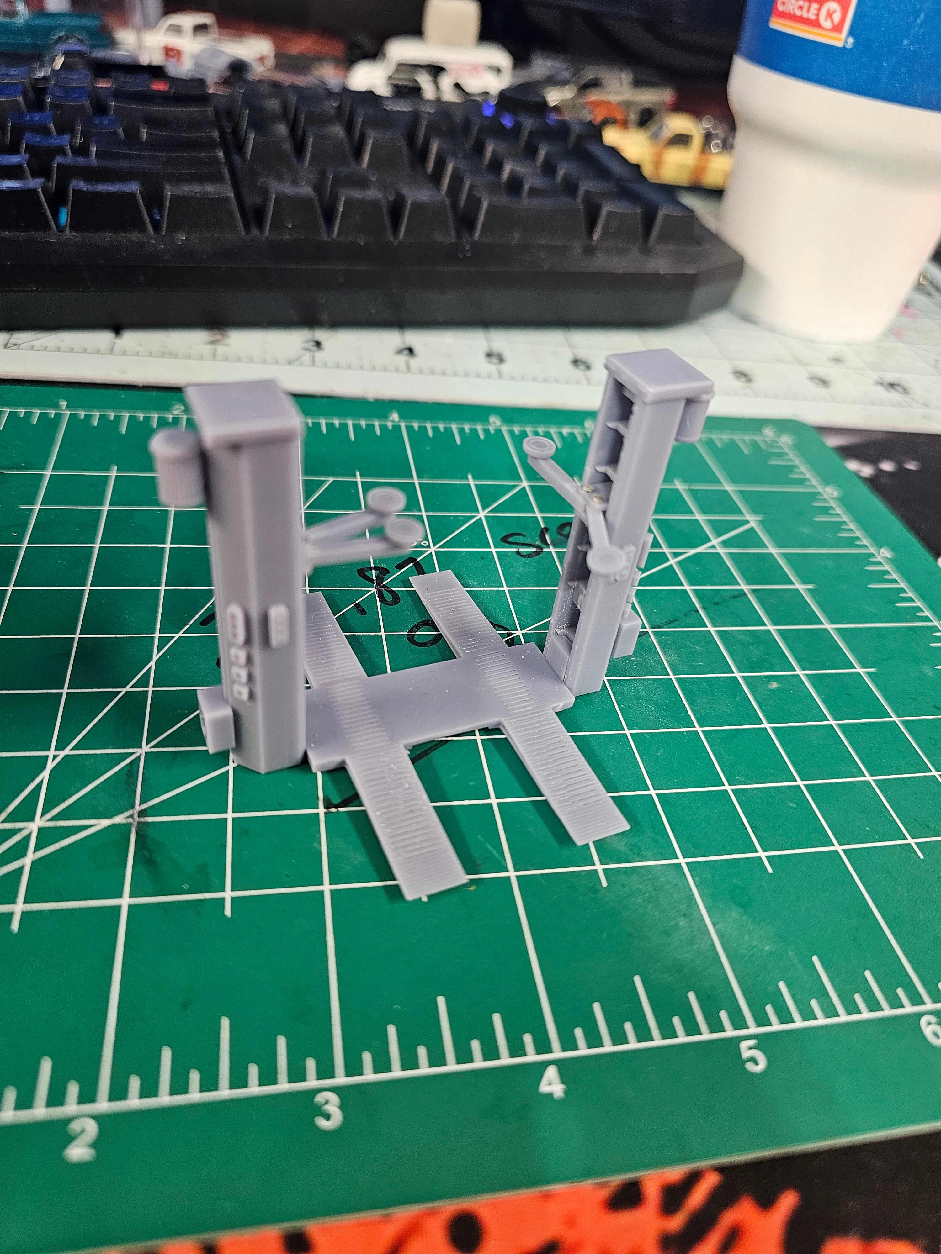 Adjustable Arm Lift